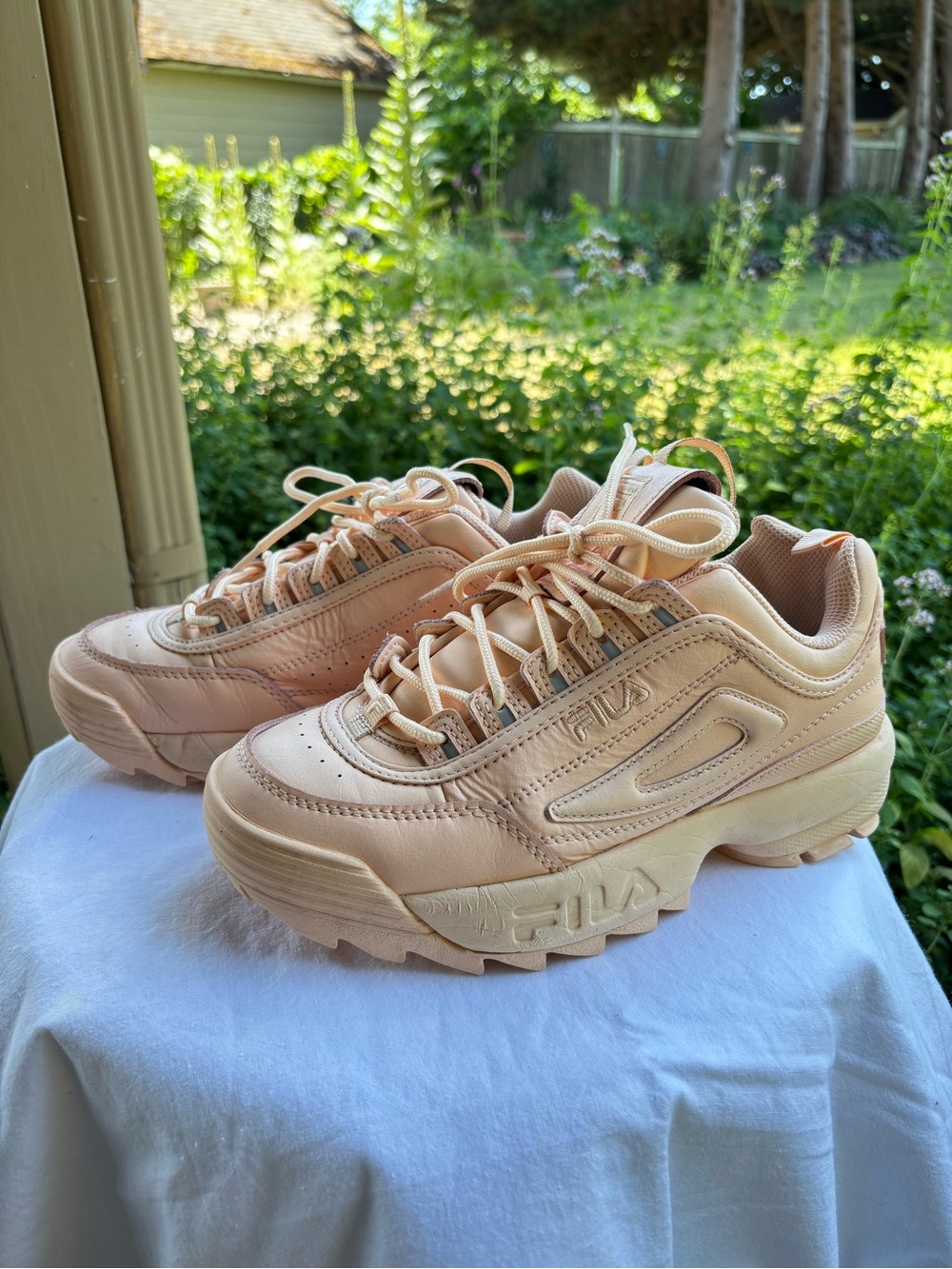 FILA Disruptor II Premium sneakers in Tender Peach 🍑